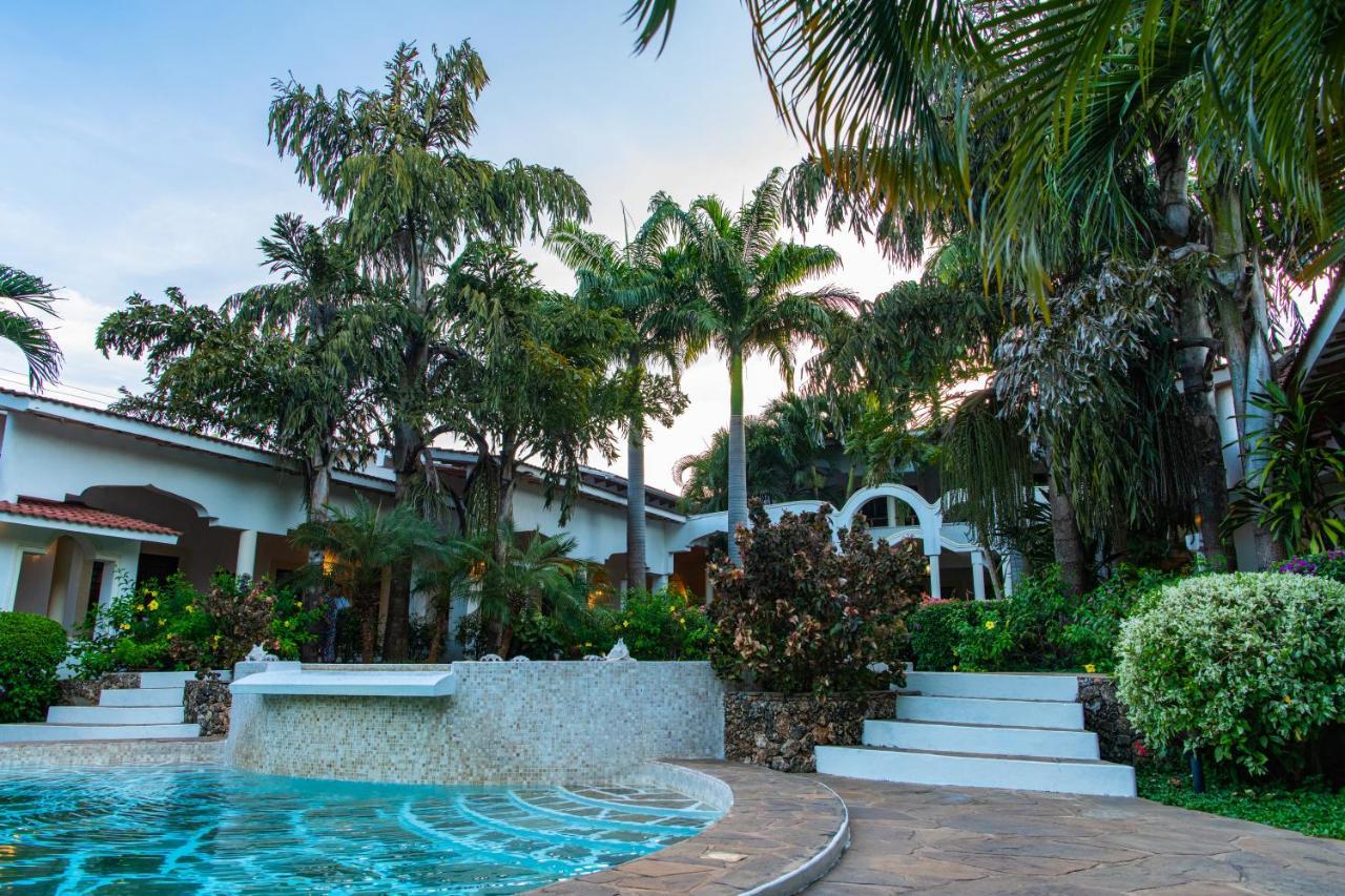 Hotel Villa Malindi Exterior photo