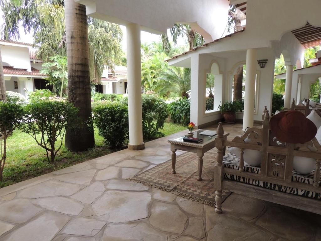 Hotel Villa Malindi Exterior photo